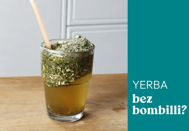 Szklanka z yerba mate i słomką. Jak pić yerba mate bez bombilli? To proste, wystarczy słomka!